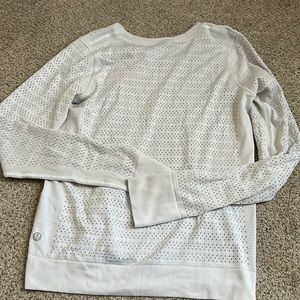 🍋 Lululemon White Breathable Long Sleeve Top 🍋